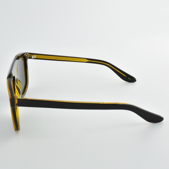 NWT GUCCI GG1039S - 001 SHIELD SUNGLASSES - Picture 8 of 11